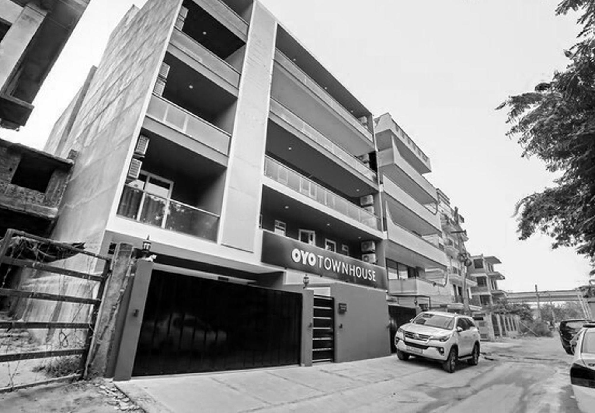 Super Townhouse Near Appu Ghar Hotell Gurgaon Exteriör bild