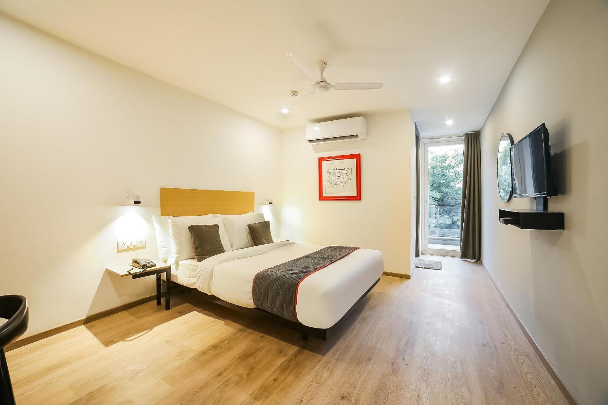 Super Townhouse Near Appu Ghar Hotell Gurgaon Exteriör bild