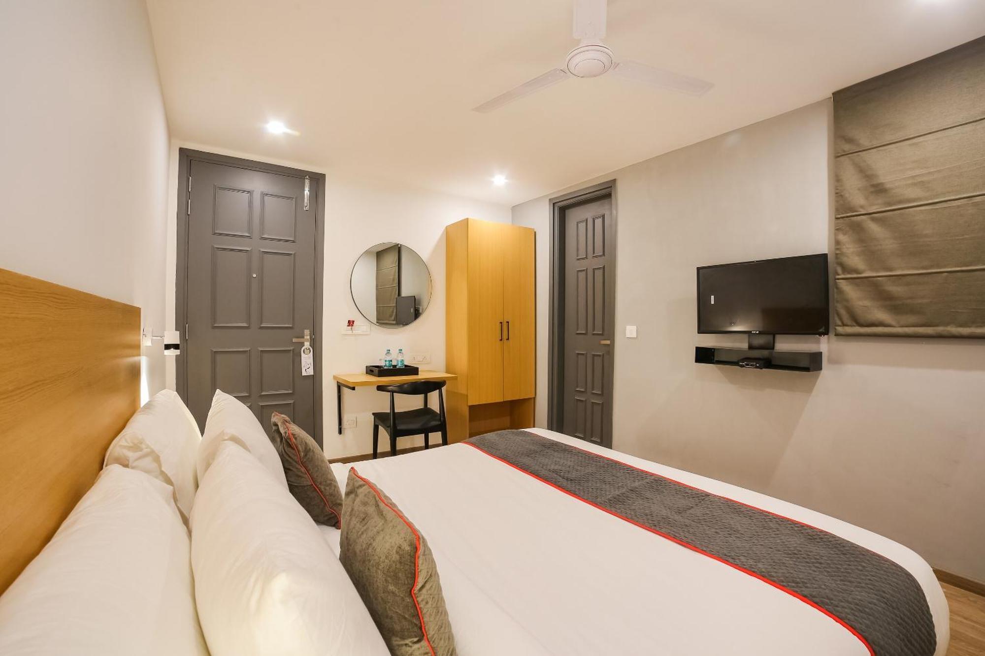 Super Townhouse Near Appu Ghar Hotell Gurgaon Exteriör bild