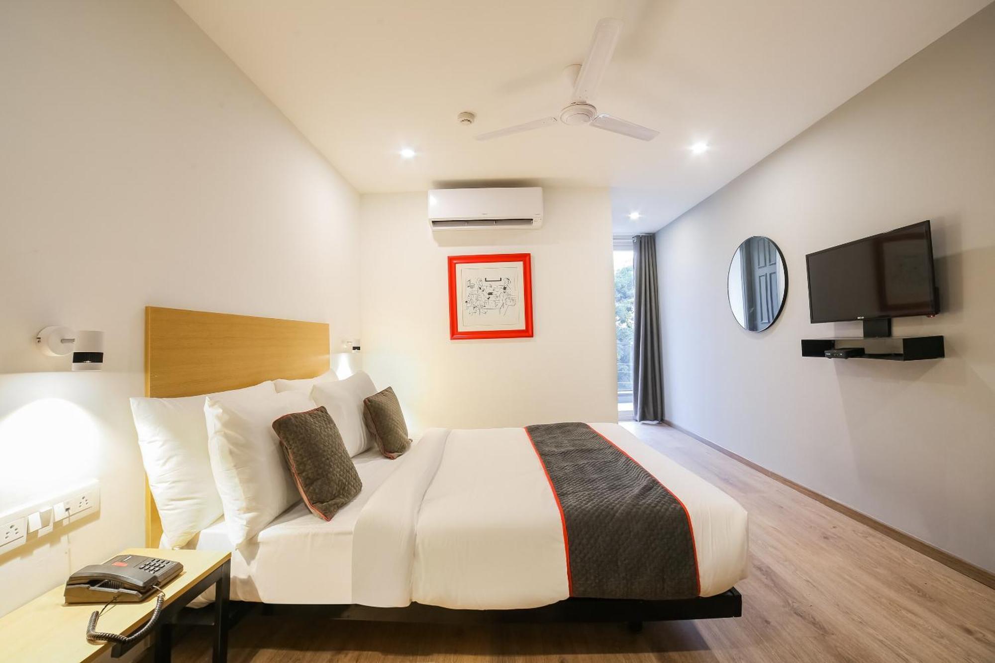 Super Townhouse Near Appu Ghar Hotell Gurgaon Exteriör bild