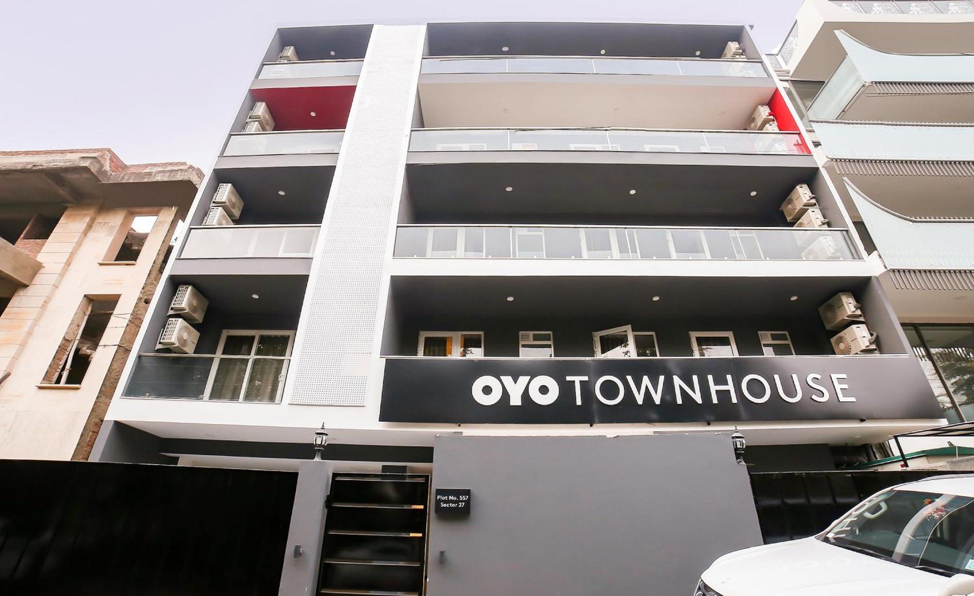 Super Townhouse Near Appu Ghar Hotell Gurgaon Exteriör bild
