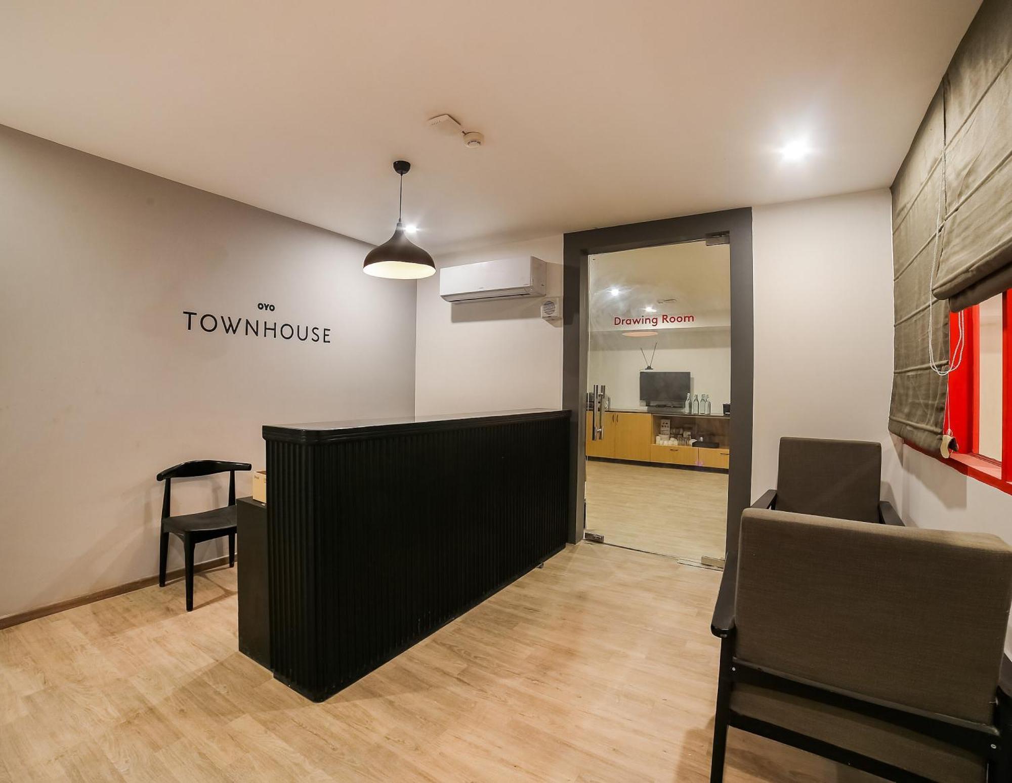 Super Townhouse Near Appu Ghar Hotell Gurgaon Exteriör bild