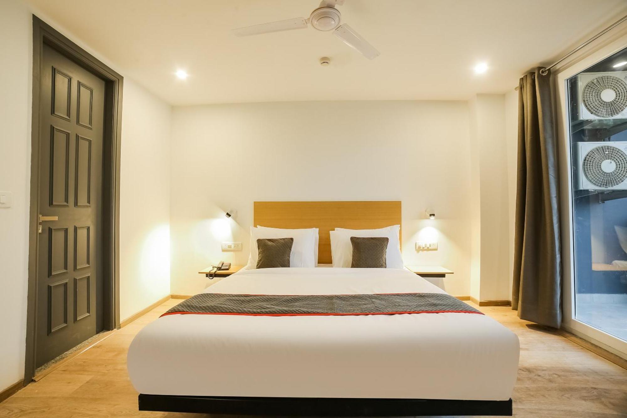 Super Townhouse Near Appu Ghar Hotell Gurgaon Exteriör bild