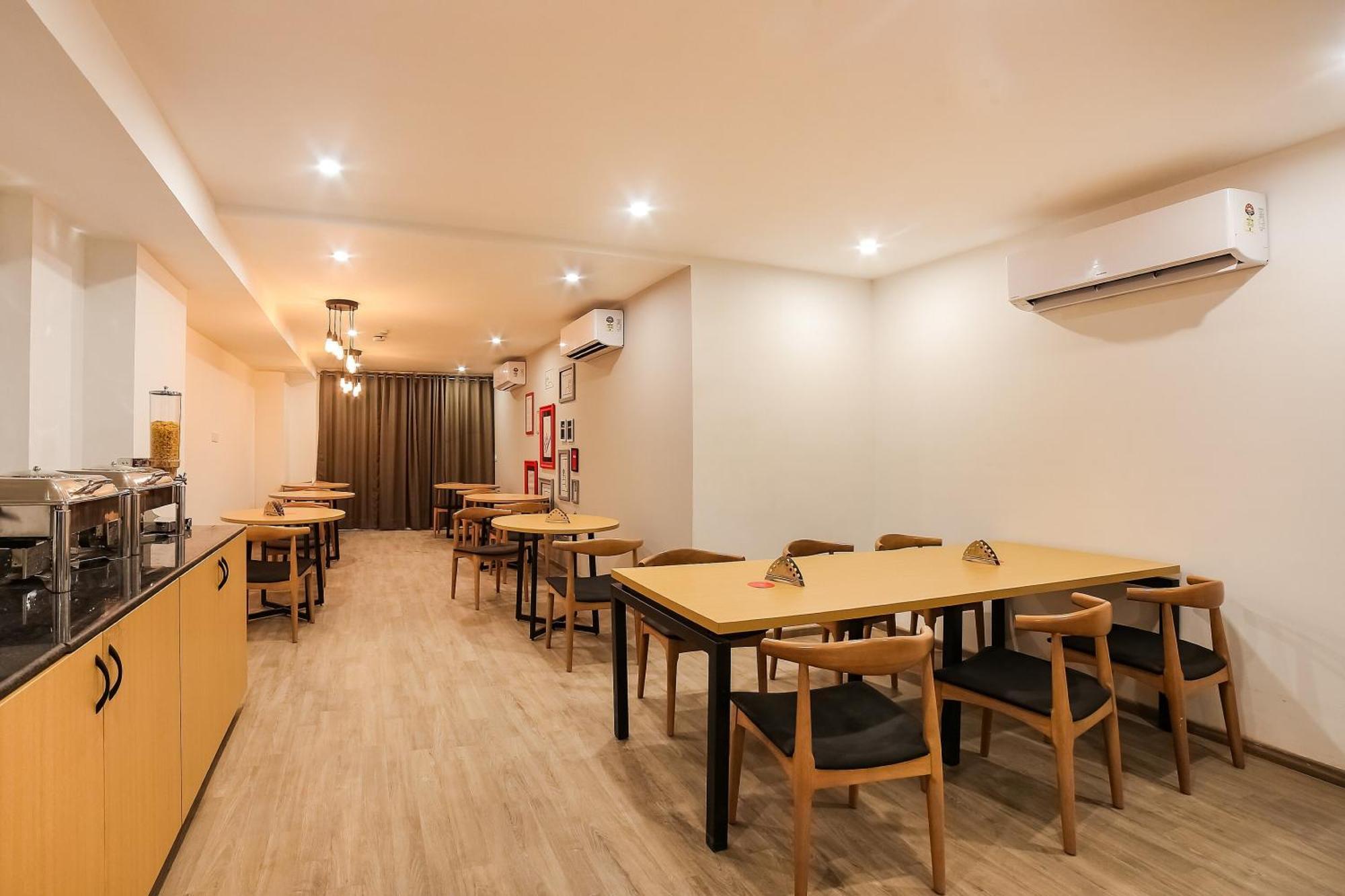 Super Townhouse Near Appu Ghar Hotell Gurgaon Exteriör bild