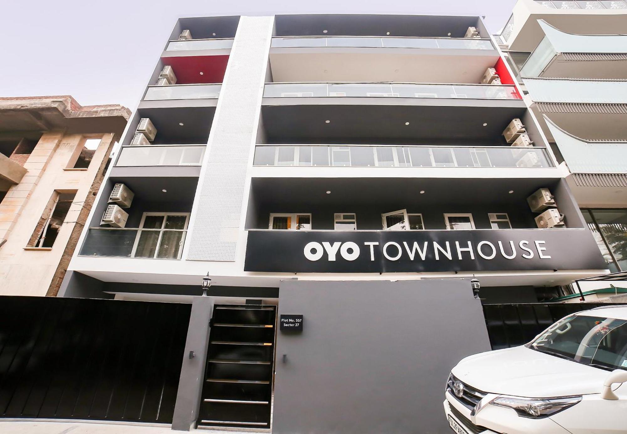 Super Townhouse Near Appu Ghar Hotell Gurgaon Exteriör bild