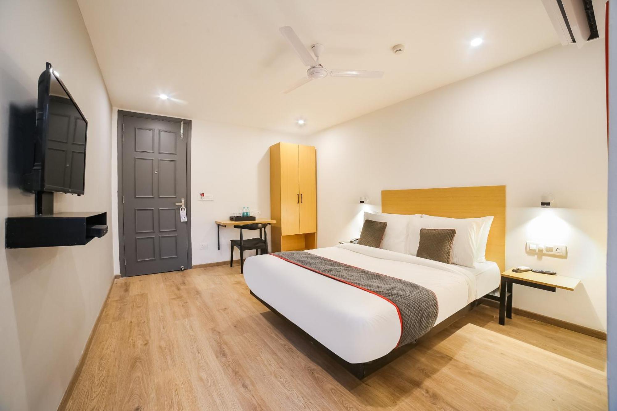 Super Townhouse Near Appu Ghar Hotell Gurgaon Exteriör bild