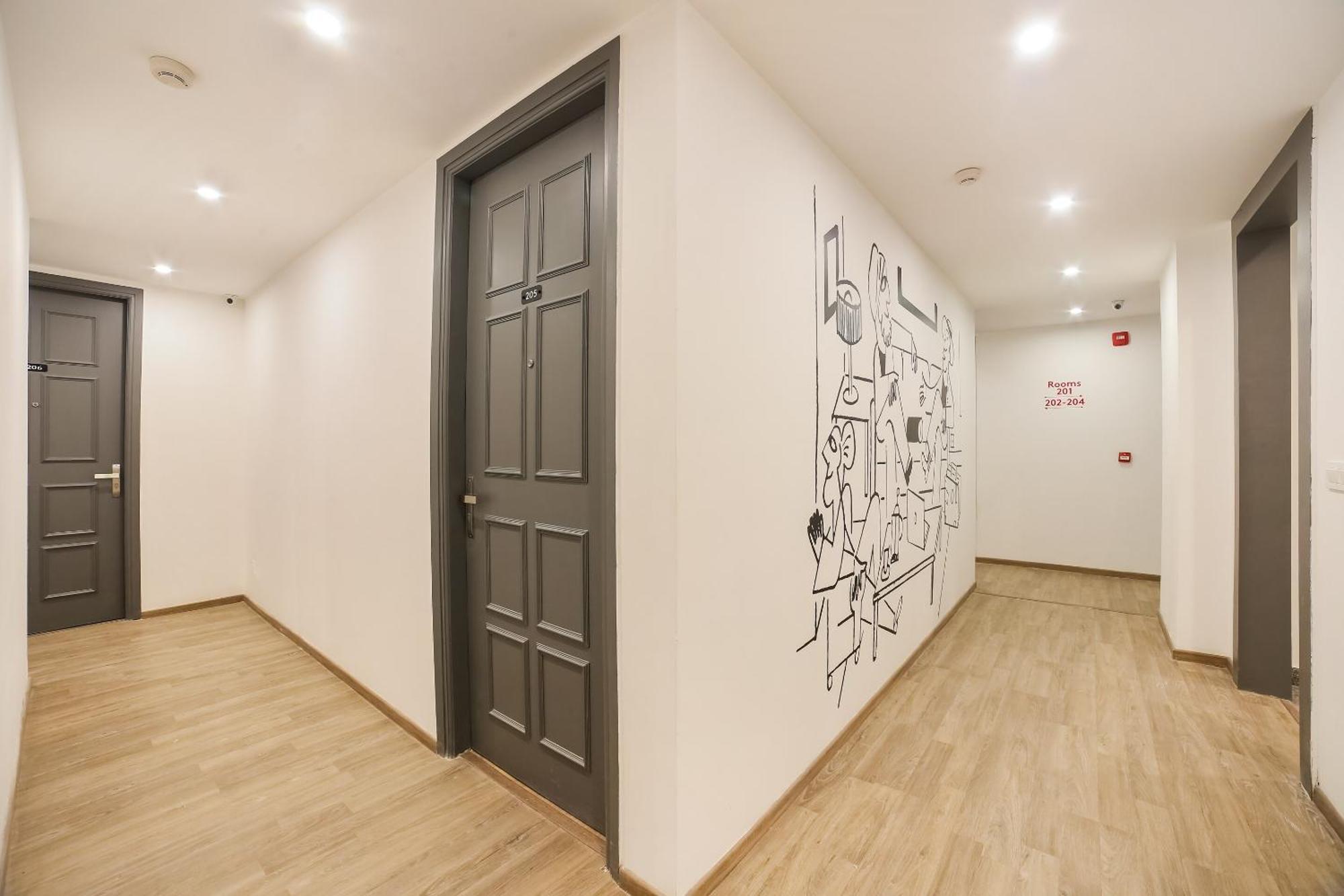 Super Townhouse Near Appu Ghar Hotell Gurgaon Exteriör bild